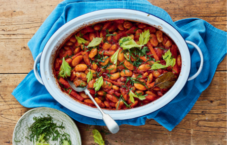 Picture of Irini Tzortzoglou's Giant White Baked Beans recipe